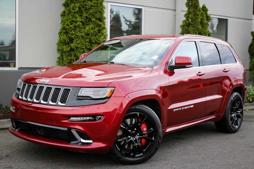 Pre-Owned 2015 Jeep Grand Cherokee SRT 4D Sport Utility in ...