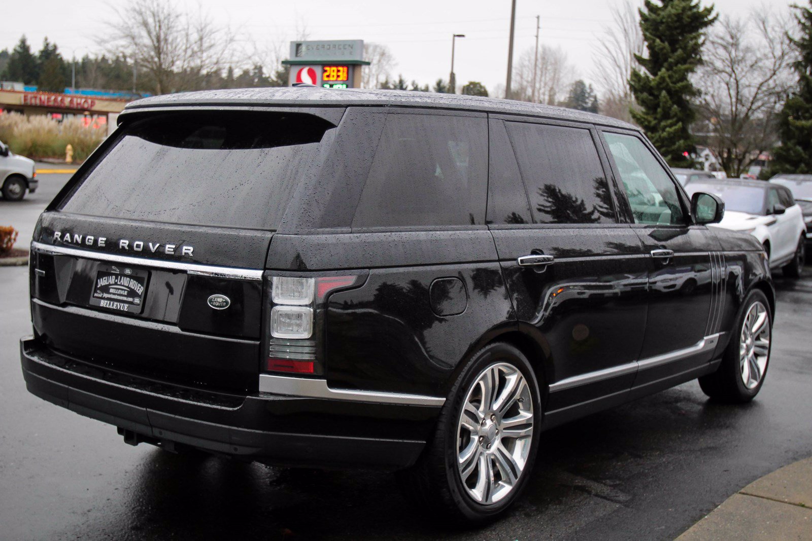 Range rover black edition