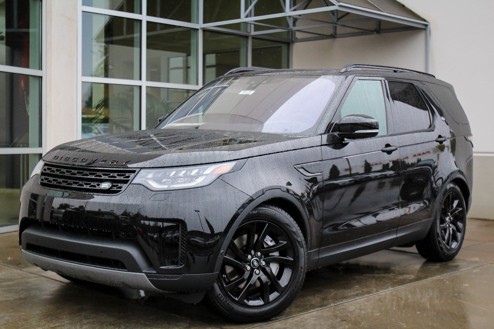 Land rover discovery 2019