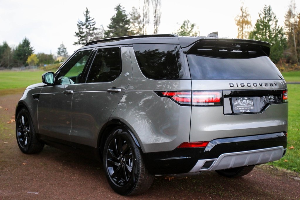 Land rover discovery 2020