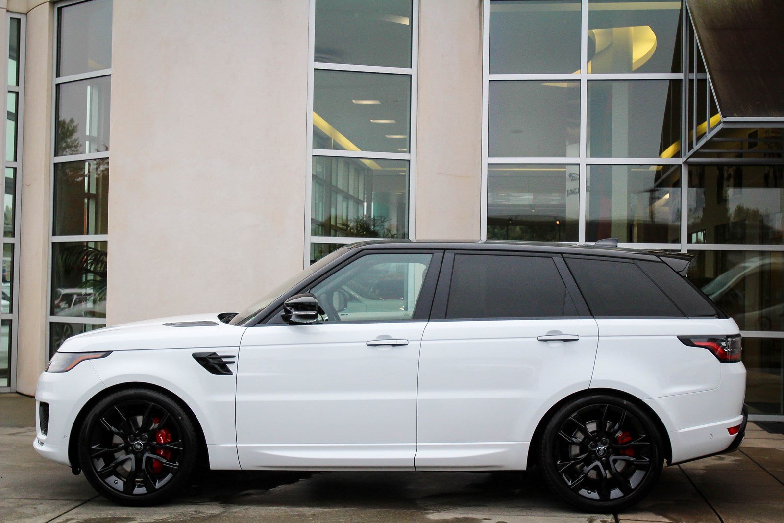 New 2020 Land Rover Range Rover Sport HST Sport Utility in Bellevue ...