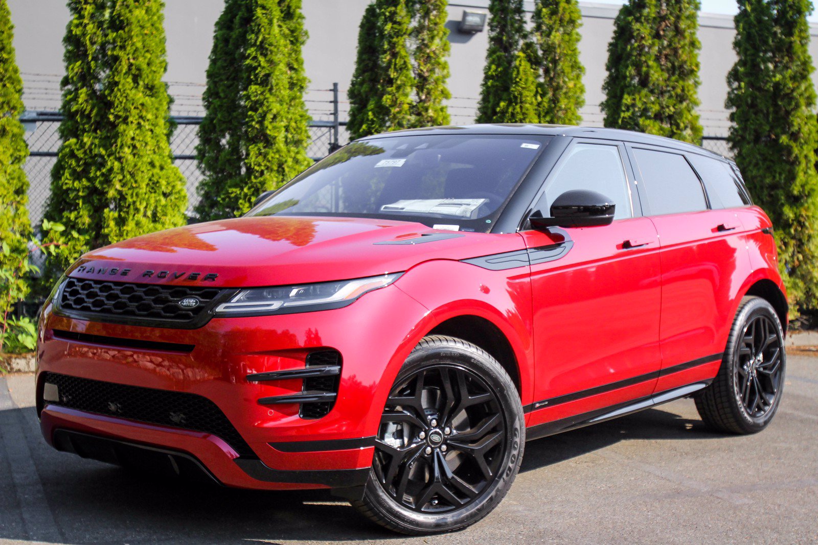 new-2020-land-rover-range-rover-evoque-r-dynamic-s-sport-utility-in